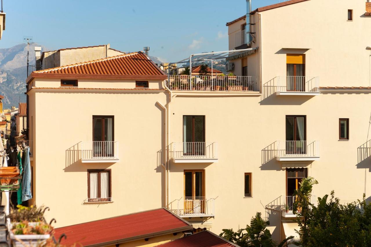 Sorrentovibes - Luxury Four Bedroom Home Buitenkant foto