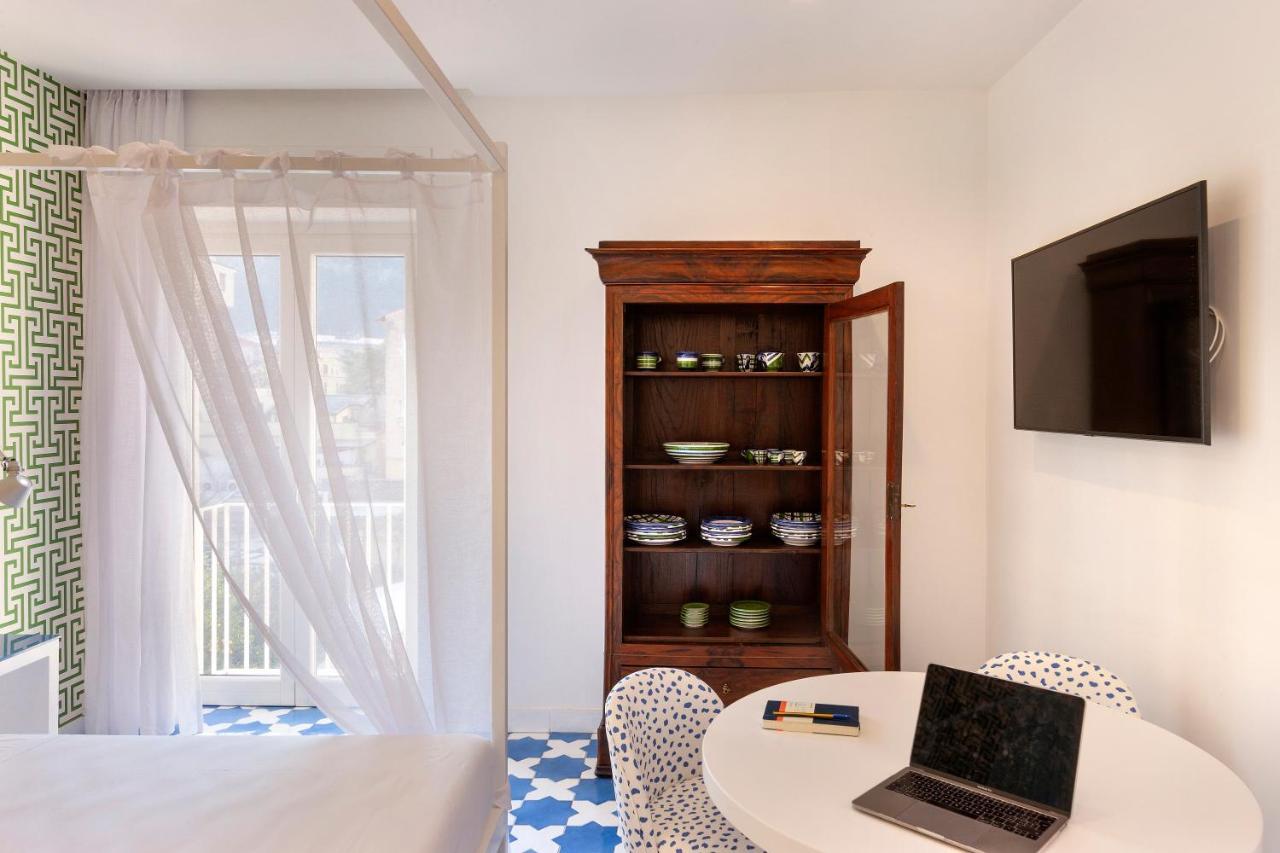 Sorrentovibes - Luxury Four Bedroom Home Buitenkant foto